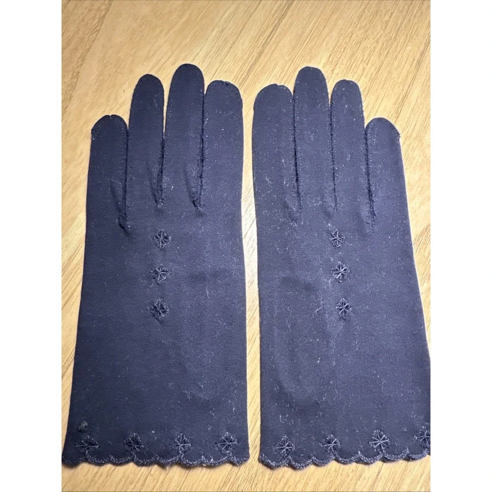 vintage crescendoe gloves SZ 6.5 Wrist‎ Length Tailored Leather Embossed Black